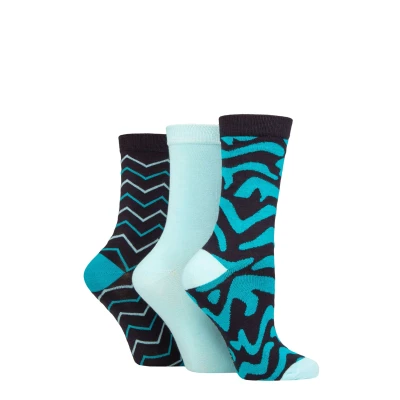 Image of Women&#039;s 3 Pair SOCKSHOP Wildfeet Patterned Bamboo Socks Animal Print Navy 4 8 Ladies