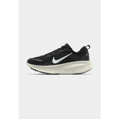 Image of Nike Performance Vomero 18 Road running shoes, Women&#039;s, Size: 6, Black/summit white/sail/college grey/smoke grey Textile/synthetics