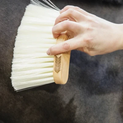 Image of Grooming Deluxe Middle Brush Long Natural Brushes Horse &amp; Equestrian
