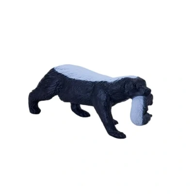 Image of MOJO Honey Badger female with cub Wildlife Animal Model Toy Figure