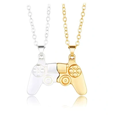 Image of MasYosh Magnetic Couple Necklaces for Women Men, Romantic Alloy Magnet Gamepad Pendant Necklets Boyfriend Girlfriend Husband Wife, Game Controller Gifts Him and Her, Gold Silver