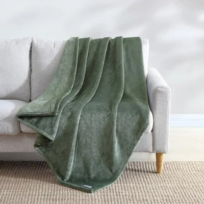 Image of Eddie Bauer Throw Blanket, Ultra Soft Plush Home Décor, All Season Bedding (Ultra Lux Solid Green, 50 x 60)