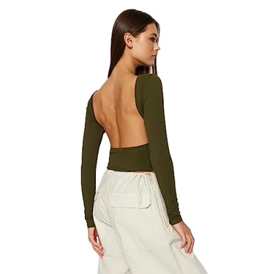 Image of Trendyol Women&#039;s Straight Long Sleeve Slim Blouse, Khaki, Large