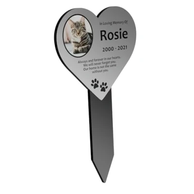 Image of NEW Personalised Pet Memorial, Heart Shaped Plaque &amp; Stake outdoor, decorative, grave marker (Standard)