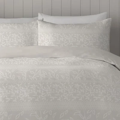Image of Appletree Natural &amp; White Floral Duvet Cover King Bedding Size (230 x 220cm) Soft Touch Velvet 2 Pillowcases Reverse Plain Jacquard with Leaves
