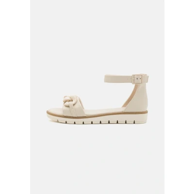 Image of Marco Tozzi Sandals, Women&#039;s, Size: 5, Cream shoes