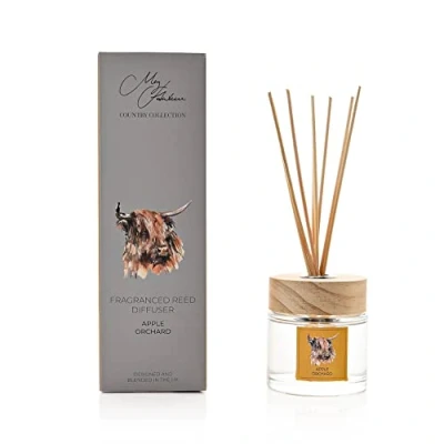 Image of Widdop Meg Hawkins Highland Cow Design Apple Orchard Scented Oil Diffuser Gift Set with Sticks 150ml, One Size (MH166)