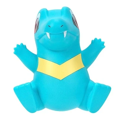 Image of Pokémon PKW2954 Vinyl Figure Karnimani Official Collectible Figure, 10 cm