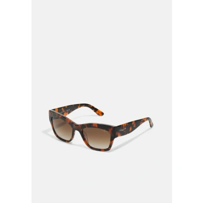 Image of Vogue Eyewear Sunglasses, Women&#039;s, Size: 54, Dark havana