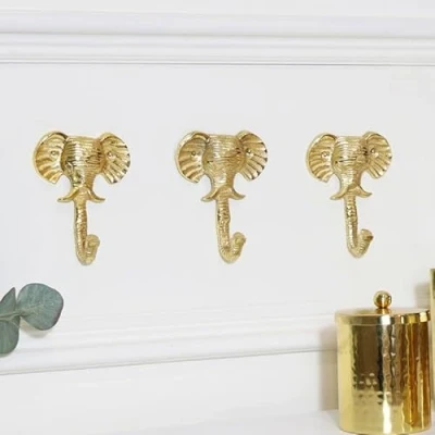 Image of Melody Maison Set Of 3 Gold Elephants Head Wall Hooks