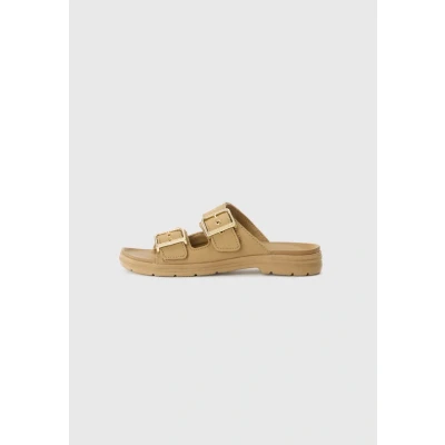 Image of Converse Chuck Taylor Flatform Mules, Women&#039;s, Size: 6.5, Sand dune shoes