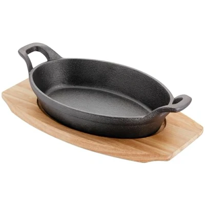 Image of Judge Sizzle &amp; Serve Large Gratin Dish, Cast Iron Skillet with Wooden Serving Stand, Induction Ready 20cm x 14cm 5 Year Guarantee
