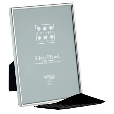 Image of Sixtrees Cambridge 2 400 57 Silver Plated 7x5 inch photo frame. Complete with microfibre cleaning cloth.