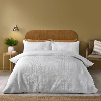 Image of Catherine Lansfield Folkstone Geo Single Duvet Cover Set with Pillowcase White