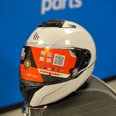 Image of MT Motorcycle Helmet Modular Flip Front Atom 2 Solid Gloss White