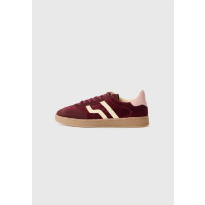 Image of GANT Cuzima Trainers, Women&#039;s, Size: 3, Dusty pink/port wine shoes