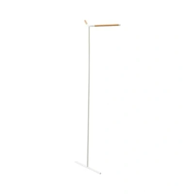 Image of YAMAZAKI 5550 TOWER Leaning Corner Coat Hanger, white, Steel/Wood, Minimalist, 48.5 x 31.5 160 cm