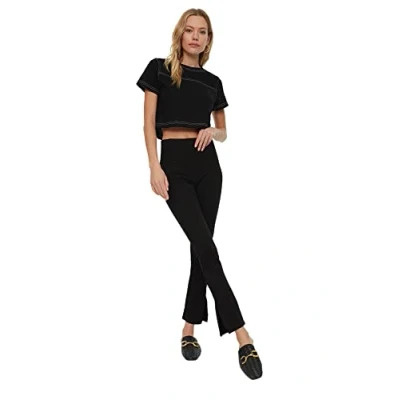 Image of Trendyol FeMan High Waist Straight Leg Regular fit Trousers Schwarz