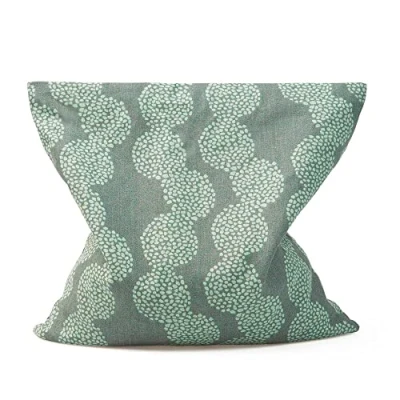 Image of Grünspecht 100 V7 Cherry Stone Cushion, 19 x cm, Palma Spot Green