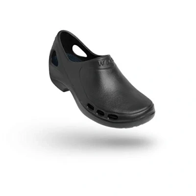 Image of WOCK EVERLITE Open, Nursing/Work Unisex Closed Clogs, Lightweight, Breathable Nursing Shoes with Upper Liquid Protection Ideal for Lower Body Fatigue Black