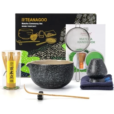 Image of Japanese Tea Set (7pcs) Matcha Whisk Bowl with Pouring Spout Bamboo (Chasen) Scoop (chashaku) Holder Making Kit. N17, Charcoal Grey, Green Powder