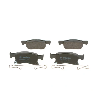 Image of 12378300, 13478300, 39103797, 95526566 Brake pad set BOSCH 0 986 424 332 Low Metallic with integrated wear sensor VAUXHALL: Astra Mk7, Mk7 Kombi