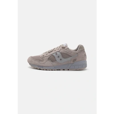 Image of Saucony Shadow 5000 Trainers, Men&#039;s, Size: 8.5, Dove Leather and textile
