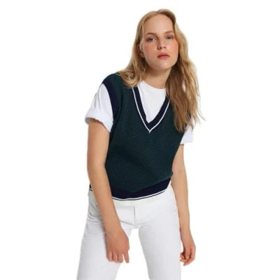 Image of Trendyol FeMan Regular fit Basic V Neck Knitwear Sweater,Dark Navyblue,M
