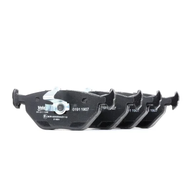 Image of 1163395, 2157591, 2157592, 34211163395, 34212157591 Brake pad set VALEO 301311 FIRST Rear Axle excl. wear warning contact with anti squeak plate