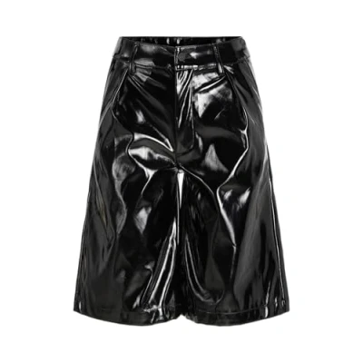 Image of JJXX Jack &amp; Jones Women&#039;s Jxjaden Faux Leather Berm Hw Shorts Noos Shorts, Black/Detail:Shiny, M