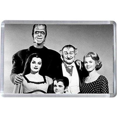 Image of Super Universe The Munsters Classic TV Fridge Magnet 5 x 7.5 cm