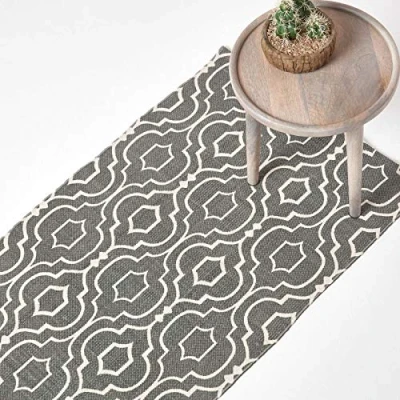 Image of HOMESCAPES Geometric Printed Hallway Runner &#039;Riga&#039; 100% Cotton Grey &amp; White Contemporary Rug, 66 x 200 cm