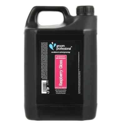 Image of GROOM PROFESSIONAL Raspberry Gloss Dog Shampoo Deep Cleansing for Smelly Dogs w/Natural Extract Adds Shine &amp; Softness, Removes Dirt Odours Moisturises Dull, Dry Itchy Coats, 4L