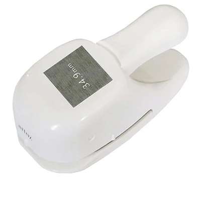 Image of punch Square, 3.49 cm (Geometric Figure) Paper punch, hole motif for crafts, labels, picture frames, table decorations, suitable up to 220 g/m²