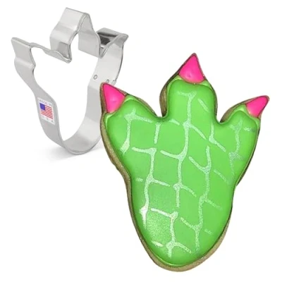 Image of Ann Clark Cookie Cutters Dinosaur Footprint/Foot Cutter, 10.16 cm