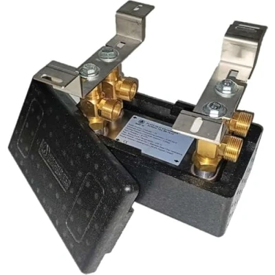 Image of Nordic Tec Ba 16 22 Stainless Steel Plate Heat Exchanger Plates 100 kW 1 Inch with Insulation Wall Mounting and Connecting Parts