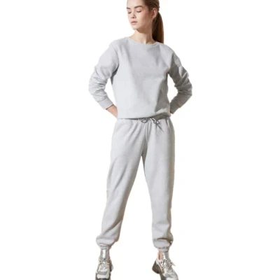 Image of Trendyol Women Loungewear Normal Waist Skinny fit Relaxed Tracksuit Bottoms Grau