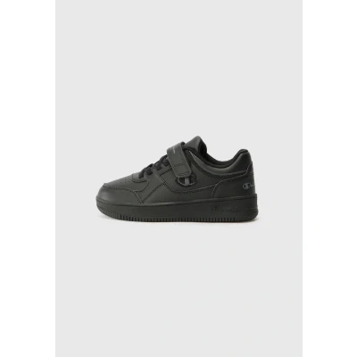 Image of Champion Unisex Training shoe for kids, Size: 10.5(K), Triple black shoes