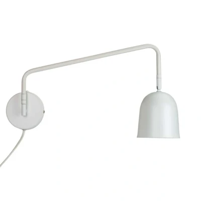 Image of Dyberg Larsen wall lamp Manchester, white, projection 45 cm
