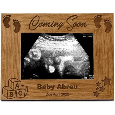 Image of ukgiftstoreonline Personalised Pregnancy Announcement Wooden Baby Scan Photo Frame Gift (5 x 7 Inch)
