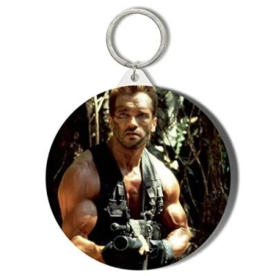 Image of Gift Insanity ARNOLD SCHWARZENEGGER PREDATOR POSE 45mm Keyring