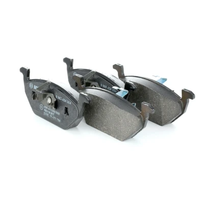 Image of 190698151, 1JE698151, 2Q0698151A, 5Z0698151B, 6C0698151A Brake pad set BOSCH 0 986 424 364 Low Metallic with piston clip VOLKSWAGEN: Golf 4