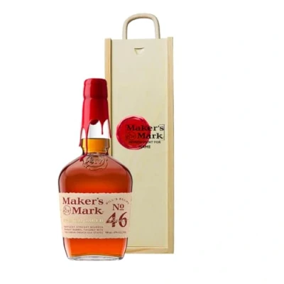 Image of Personalised Maker’s Mark Bourbon Whiskey Gift Set with Glass 70cl (45% ABV)
