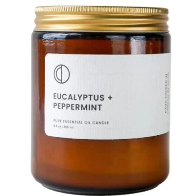 Image of OCTŌ Eucalyptus + Peppermint Scented Candle. Made with Essential Oils and Soy Wax. 250ml