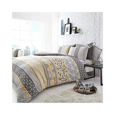 Image of GC GAVENO CAVAILIA Luxurious Helsby Bed Set with Duvet Cover and Pillow Cases, Polyester Cotton, Mustard, Double