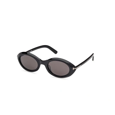 Image of TOM FORD Woman FT1186 CARMEN 01A Sunglasses Acetate Black Smoke Round Normal