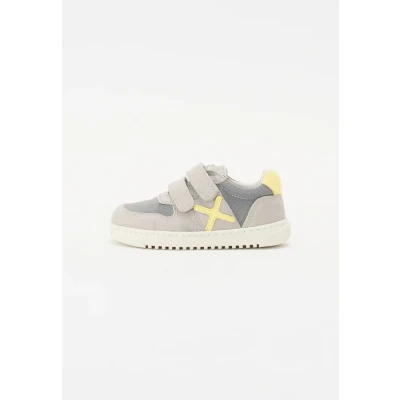 Image of Lurchi Monti Barefoot Unisex Trainers for kids, Size: 2, Light grey/yellow Leather