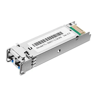 Image of TP Link 10/100 Mbps WDM Media Converter, Complies with 802.3u 10/100Base TX, 100Base FX Standards Extends Fiber Distance Up to 20 km (MC112CS)