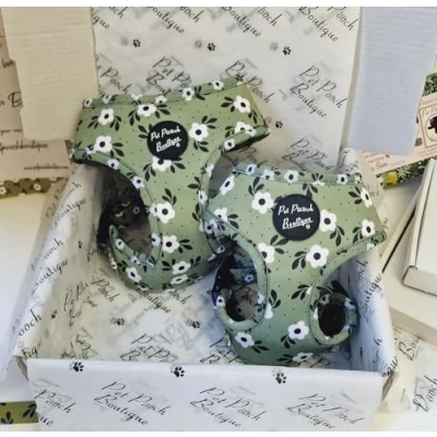 Image of Green Meadow Daisy Dog Harness L