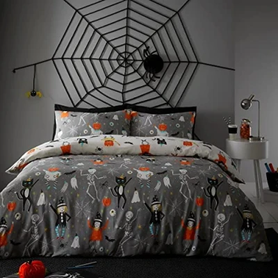 Image of Bedlam Halloween Party Duvet Cover Single Bedding Size (140 x 200cm) Reversible (2 Colours) Glow in the Dark Spooky Pumpkin, Ghosts &amp; Skeletons Decorations